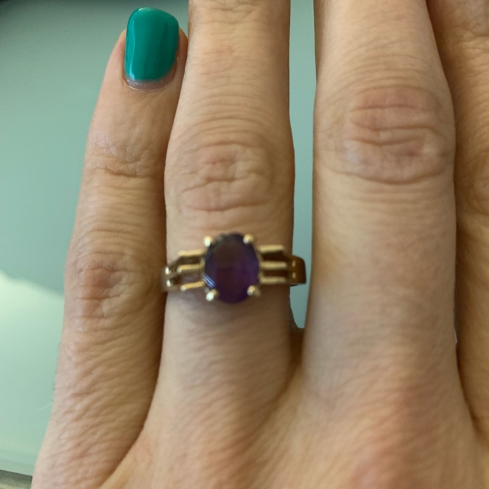 Gold and Amethyst Ring - 14K
